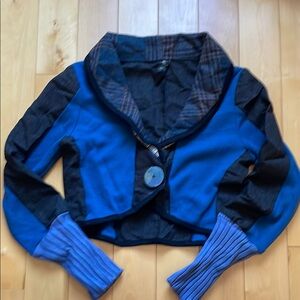 Creations Encore XS Blue and Black Cropped Jacket